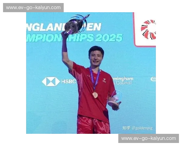 羽毛球首发：把每一次开局都打成高光时刻