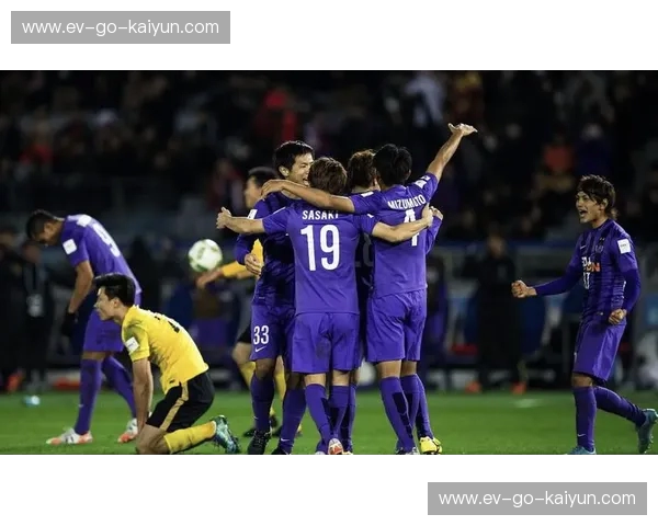 九州雄狮怒吼,大阪樱花绽放:鸟栖沙岩与广岛三箭的J联赛史诗对决 九州雄狮怒吼,大阪樱花绽放:鸟栖沙岩与广岛三箭的J联赛史诗对决